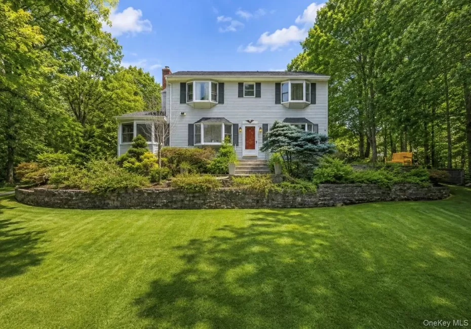 4 Chaucer Road, Hyde Park, NY, 3 Bedrooms Bedrooms, 9 Rooms Rooms,2 BathroomsBathrooms,Residential,For Rent,Chaucer,0,1041708 4 Chaucer Road, Hyde Park, NY, 3 Bedrooms Bedrooms, 9 Rooms Rooms,2 BathroomsBathrooms,Residential,For Rent,Chaucer,0,1041708
