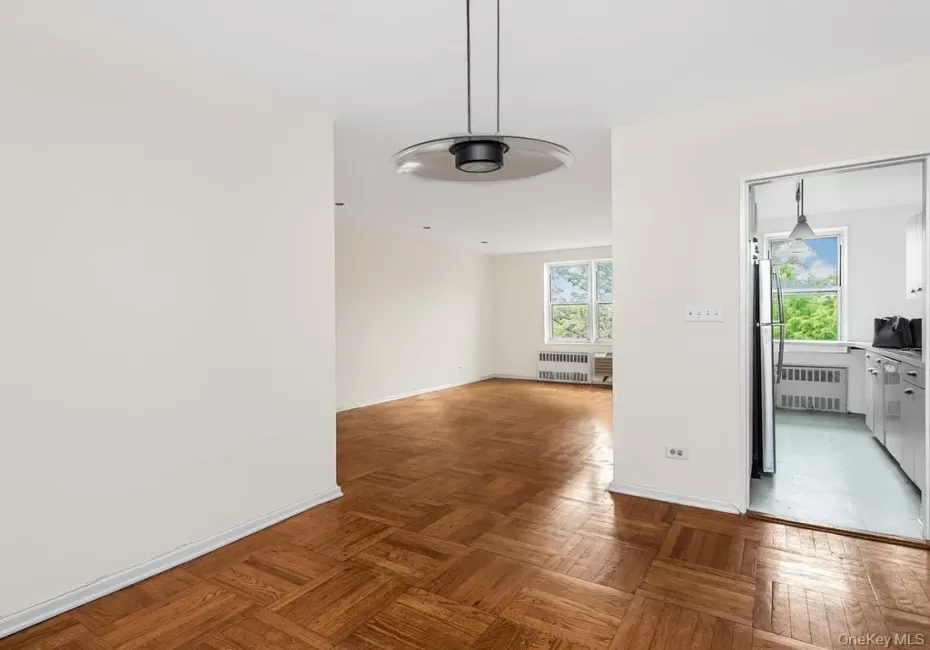 3901 Independence Avenue, New York, NY, 1 Bedroom Bedrooms, 3 Rooms Rooms,1 BathroomBathrooms,Residential,For Rent,Independence,0,1043447 3901 Independence Avenue, New York, NY, 1 Bedroom Bedrooms, 3 Rooms Rooms,1 BathroomBathrooms,Residential,For Rent,Independence,0,1043447