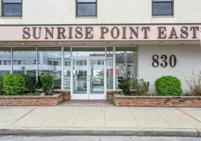 830 Shore Road, Long Beach, NY, 3 Rooms Rooms,1 BathroomBathrooms,Residential Lease,For Rent,Shore,0,1041967 830 Shore Road, Long Beach, NY, 3 Rooms Rooms,1 BathroomBathrooms,Residential Lease,For Rent,Shore,0,1041967