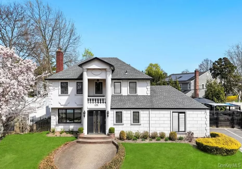 278 Waverly Avenue, Hempstead, NY, 4 Bedrooms Bedrooms, 10 Rooms Rooms,4 BathroomsBathrooms,Residential,For Rent,Waverly,0,987641 278 Waverly Avenue, Hempstead, NY, 4 Bedrooms Bedrooms, 10 Rooms Rooms,4 BathroomsBathrooms,Residential,For Rent,Waverly,0,987641