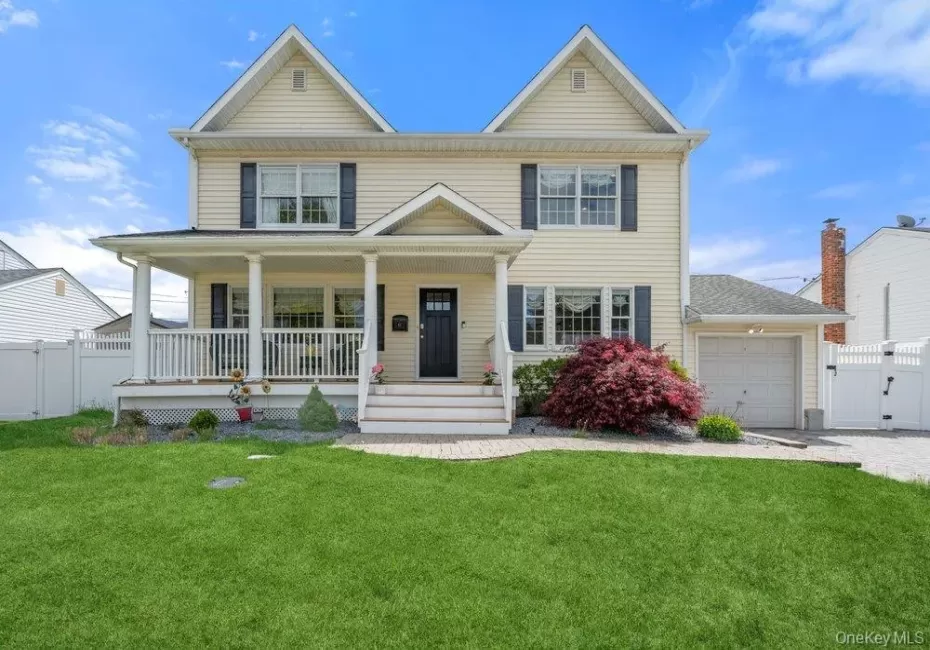 47 Syosset Circle, Oyster Bay, NY, 4 Bedrooms Bedrooms, 9 Rooms Rooms,2 BathroomsBathrooms,Residential,For Rent,Syosset,0,1043245 47 Syosset Circle, Oyster Bay, NY, 4 Bedrooms Bedrooms, 9 Rooms Rooms,2 BathroomsBathrooms,Residential,For Rent,Syosset,0,1043245