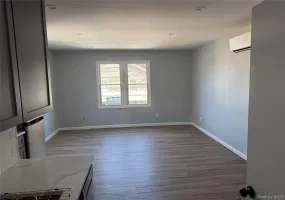 10-12 Main Street, Smithtown, NY, 1 Bedroom Bedrooms, 2 Rooms Rooms,1 BathroomBathrooms,Residential Lease,For Rent,Main,0,1043653 10-12 Main Street, Smithtown, NY, 1 Bedroom Bedrooms, 2 Rooms Rooms,1 BathroomBathrooms,Residential Lease,For Rent,Main,0,1043653