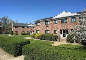 405 East Main Street, Islip, NY, 2 Bedrooms Bedrooms, 5 Rooms Rooms,2 BathroomsBathrooms,Residential Lease,For Rent,East Main,0,1043912 405 East Main Street, Islip, NY, 2 Bedrooms Bedrooms, 5 Rooms Rooms,2 BathroomsBathrooms,Residential Lease,For Rent,East Main,0,1043912