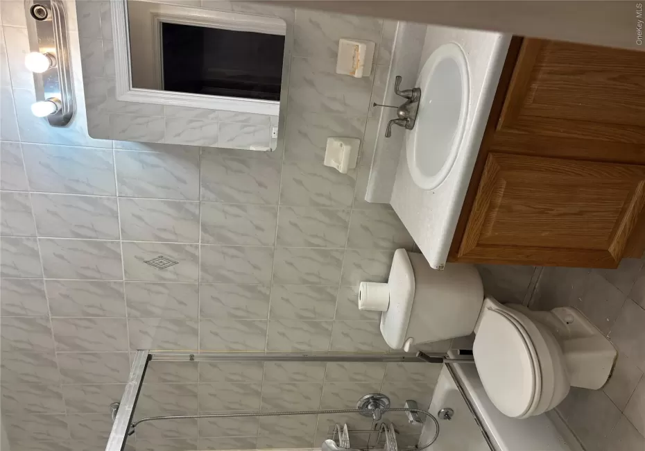 6915 53rd Avenue, New York, NY, 3 Bedrooms Bedrooms, 8 Rooms Rooms,2 BathroomsBathrooms,Residential Lease,For Rent,53rd,0,1044025 6915 53rd Avenue, New York, NY, 3 Bedrooms Bedrooms, 8 Rooms Rooms,2 BathroomsBathrooms,Residential Lease,For Rent,53rd,0,1044025