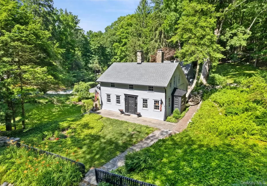 35 Old Snake Hill Road, Pound Ridge, NY, 4 Bedrooms Bedrooms, 12 Rooms Rooms,5 BathroomsBathrooms,Residential,For Rent,Old Snake Hill,0,1019164 35 Old Snake Hill Road, Pound Ridge, NY, 4 Bedrooms Bedrooms, 12 Rooms Rooms,5 BathroomsBathrooms,Residential,For Rent,Old Snake Hill,0,1019164