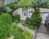 81 Lenore Lane, Brookhaven, NY, 3 Bedrooms Bedrooms, 6 Rooms Rooms,1 BathroomBathrooms,Residential,For Rent,Lenore,0,1039618 81 Lenore Lane, Brookhaven, NY, 3 Bedrooms Bedrooms, 6 Rooms Rooms,1 BathroomBathrooms,Residential,For Rent,Lenore,0,1039618