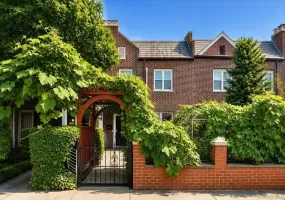 67-30 Harrow Street, New York, NY, 4 Bedrooms Bedrooms, 13 Rooms Rooms,2 BathroomsBathrooms,Residential,For Rent,Harrow,0,1043073 67-30 Harrow Street, New York, NY, 4 Bedrooms Bedrooms, 13 Rooms Rooms,2 BathroomsBathrooms,Residential,For Rent,Harrow,0,1043073