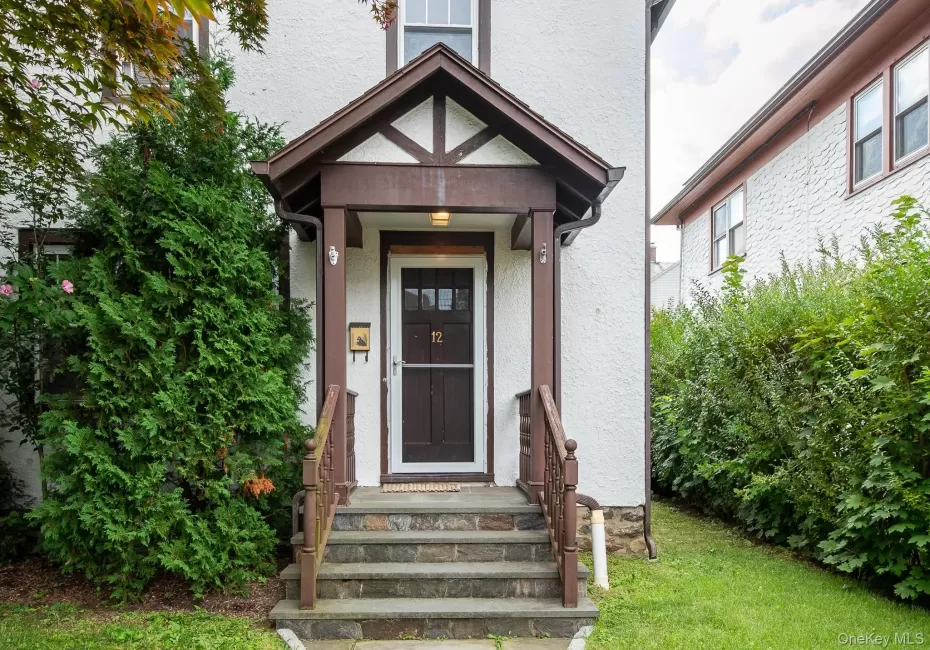 12 Perry Avenue, Rye Town, NY, 3 Bedrooms Bedrooms, 6 Rooms Rooms,1 BathroomBathrooms,Residential,For Rent,Perry,0,1043559 12 Perry Avenue, Rye Town, NY, 3 Bedrooms Bedrooms, 6 Rooms Rooms,1 BathroomBathrooms,Residential,For Rent,Perry,0,1043559