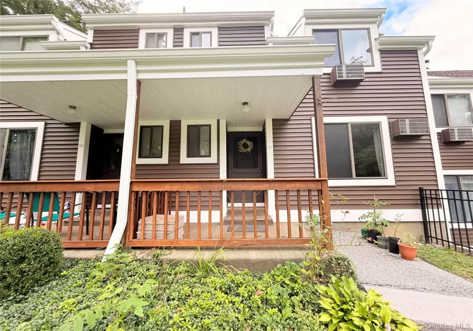 9 Heritage Drive, Monroe, NY, 3 Bedrooms Bedrooms, 7 Rooms Rooms,1 BathroomBathrooms,Residential,For Rent,Heritage,0,1043714 9 Heritage Drive, Monroe, NY, 3 Bedrooms Bedrooms, 7 Rooms Rooms,1 BathroomBathrooms,Residential,For Rent,Heritage,0,1043714