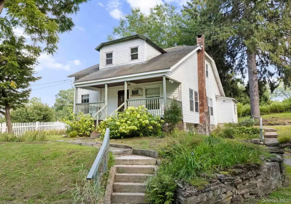 1 Jackman Street, Lloyd, NY, 4 Bedrooms Bedrooms, 10 Rooms Rooms,2 BathroomsBathrooms,Residential,For Rent,Jackman,0,1042618 1 Jackman Street, Lloyd, NY, 4 Bedrooms Bedrooms, 10 Rooms Rooms,2 BathroomsBathrooms,Residential,For Rent,Jackman,0,1042618