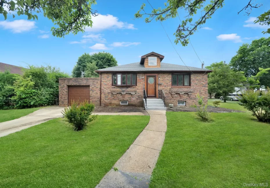 634 Leonard Avenue, Hempstead, NY, 3 Bedrooms Bedrooms, 14 Rooms Rooms,2 BathroomsBathrooms,Residential,For Rent,Leonard,0,1043756 634 Leonard Avenue, Hempstead, NY, 3 Bedrooms Bedrooms, 14 Rooms Rooms,2 BathroomsBathrooms,Residential,For Rent,Leonard,0,1043756