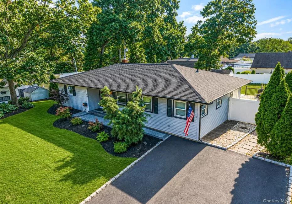 40 Avenue A, Brookhaven, NY, 3 Bedrooms Bedrooms, 5 Rooms Rooms,2 BathroomsBathrooms,Residential,For Rent,Avenue A,0,1043776 40 Avenue A, Brookhaven, NY, 3 Bedrooms Bedrooms, 5 Rooms Rooms,2 BathroomsBathrooms,Residential,For Rent,Avenue A,0,1043776