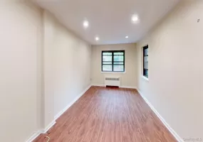 50 White Oak Street, New Rochelle, NY, 2 Bedrooms Bedrooms, 5 Rooms Rooms,1 BathroomBathrooms,Residential,For Rent,White Oak,0,H6301172 50 White Oak Street, New Rochelle, NY, 2 Bedrooms Bedrooms, 5 Rooms Rooms,1 BathroomBathrooms,Residential,For Rent,White Oak,0,H6301172