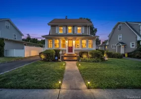 55 Mc Kinley Avenue, Oyster Bay, NY, 3 Bedrooms Bedrooms, 9 Rooms Rooms,2 BathroomsBathrooms,Residential,For Rent,Mc Kinley,0,1042188 55 Mc Kinley Avenue, Oyster Bay, NY, 3 Bedrooms Bedrooms, 9 Rooms Rooms,2 BathroomsBathrooms,Residential,For Rent,Mc Kinley,0,1042188