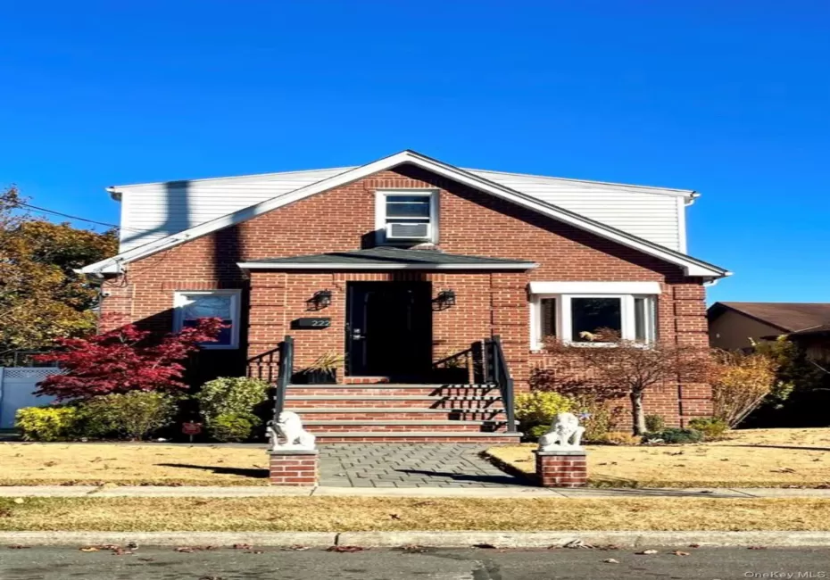 222 Centre Avenue, Babylon, NY, 2 Bedrooms Bedrooms, 5 Rooms Rooms,1 BathroomBathrooms,Residential Lease,For Rent,Centre,0,1043232 222 Centre Avenue, Babylon, NY, 2 Bedrooms Bedrooms, 5 Rooms Rooms,1 BathroomBathrooms,Residential Lease,For Rent,Centre,0,1043232