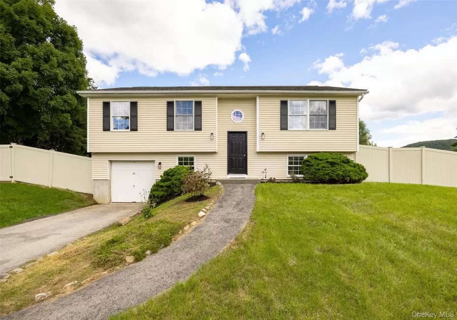 45 Nicole Lane, Dover, NY, 3 Bedrooms Bedrooms, 9 Rooms Rooms,2 BathroomsBathrooms,Residential,For Rent,Nicole,0,1043677 45 Nicole Lane, Dover, NY, 3 Bedrooms Bedrooms, 9 Rooms Rooms,2 BathroomsBathrooms,Residential,For Rent,Nicole,0,1043677
