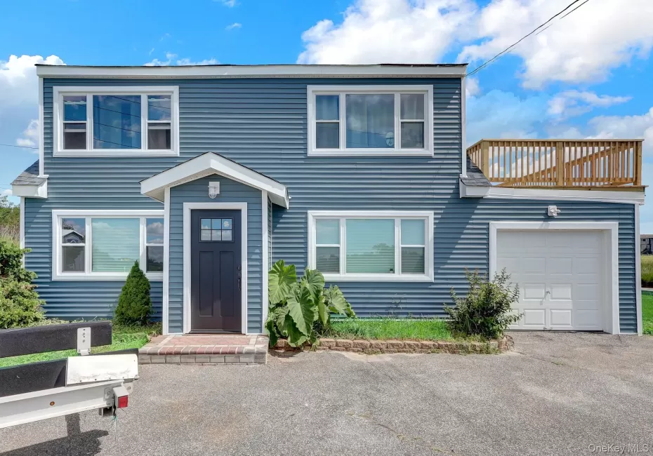 295 Bergen Avenue, West Babylon, NY, 2 Bedrooms Bedrooms, 4 Rooms Rooms,1 BathroomBathrooms,Residential Lease,For Rent,Bergen,0,1042832 295 Bergen Avenue, West Babylon, NY, 2 Bedrooms Bedrooms, 4 Rooms Rooms,1 BathroomBathrooms,Residential Lease,For Rent,Bergen,0,1042832