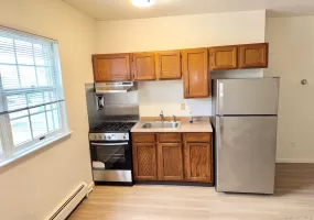 1 N Rockland Rockland Avenue, Clarkstown, NY, 1 Bedroom Bedrooms, 3 Rooms Rooms,1 BathroomBathrooms,Residential Lease,For Rent,Rockland,0,1040336 1 N Rockland Rockland Avenue, Clarkstown, NY, 1 Bedroom Bedrooms, 3 Rooms Rooms,1 BathroomBathrooms,Residential Lease,For Rent,Rockland,0,1040336