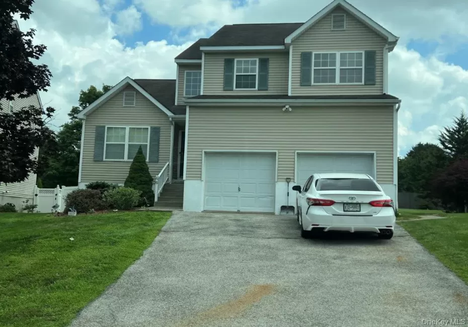 46 Alexander Drive, Blooming Grove, NY, 3 Bedrooms Bedrooms, 7 Rooms Rooms,2 BathroomsBathrooms,Residential,For Rent,Alexander,0,1043919 46 Alexander Drive, Blooming Grove, NY, 3 Bedrooms Bedrooms, 7 Rooms Rooms,2 BathroomsBathrooms,Residential,For Rent,Alexander,0,1043919