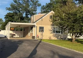 7 Crystal Lane, Islip, NY, 4 Bedrooms Bedrooms, 7 Rooms Rooms,3 BathroomsBathrooms,Residential,For Rent,Crystal,0,1043847 7 Crystal Lane, Islip, NY, 4 Bedrooms Bedrooms, 7 Rooms Rooms,3 BathroomsBathrooms,Residential,For Rent,Crystal,0,1043847