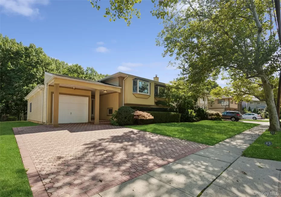 1031 Fordham Lane, Hempstead, NY, 6 Bedrooms Bedrooms, 11 Rooms Rooms,3 BathroomsBathrooms,Residential,For Rent,Fordham,0,1043049 1031 Fordham Lane, Hempstead, NY, 6 Bedrooms Bedrooms, 11 Rooms Rooms,3 BathroomsBathrooms,Residential,For Rent,Fordham,0,1043049
