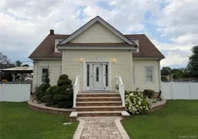 611 Park Avenue, Hempstead, NY, 5 Bedrooms Bedrooms, 9 Rooms Rooms,3 BathroomsBathrooms,Residential,For Rent,Park,0,1044161 611 Park Avenue, Hempstead, NY, 5 Bedrooms Bedrooms, 9 Rooms Rooms,3 BathroomsBathrooms,Residential,For Rent,Park,0,1044161