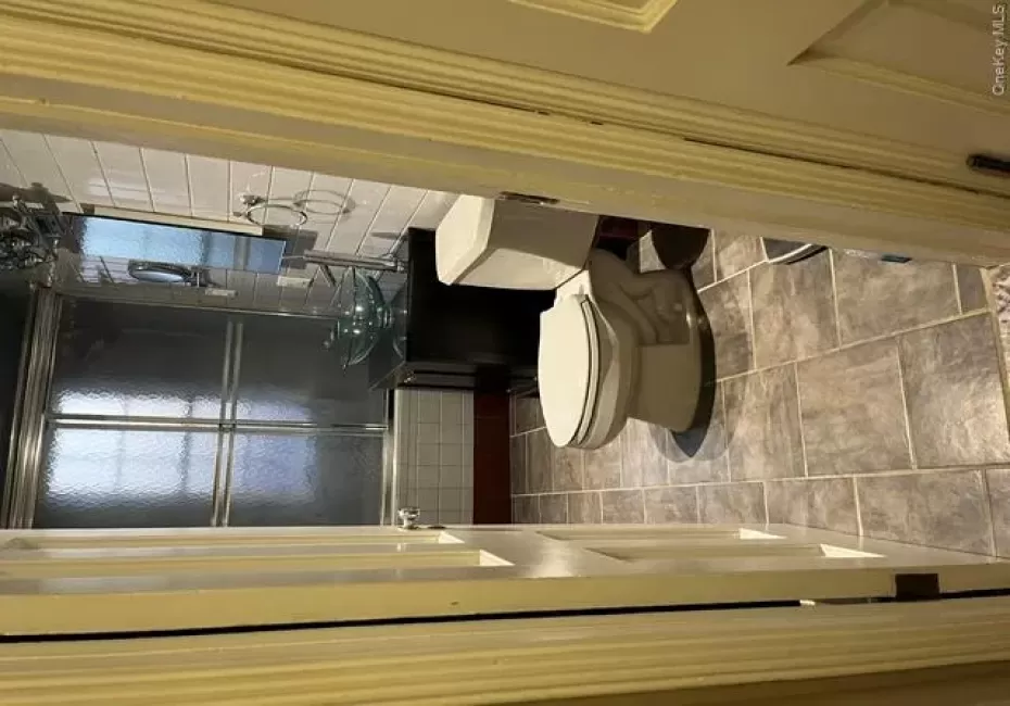 1270 White Plains Road, New York, NY, 1 Bedroom Bedrooms, 4 Rooms Rooms,1 BathroomBathrooms,Residential Lease,For Rent,White Plains Road,0,1044157 1270 White Plains Road, New York, NY, 1 Bedroom Bedrooms, 4 Rooms Rooms,1 BathroomBathrooms,Residential Lease,For Rent,White Plains Road,0,1044157