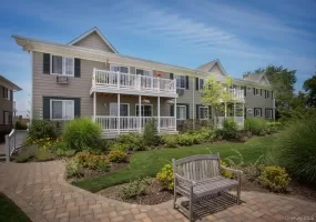 9 Willowbrook Road, Islip, NY, 1 Bedroom Bedrooms, 4 Rooms Rooms,1 BathroomBathrooms,Residential Lease,For Rent,Willowbrook,0,1044280 9 Willowbrook Road, Islip, NY, 1 Bedroom Bedrooms, 4 Rooms Rooms,1 BathroomBathrooms,Residential Lease,For Rent,Willowbrook,0,1044280