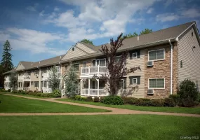 652 Veterans Highway, Smithtown, NY, 3 Rooms Rooms,1 BathroomBathrooms,Residential Lease,For Rent,Veterans,0,1044330 652 Veterans Highway, Smithtown, NY, 3 Rooms Rooms,1 BathroomBathrooms,Residential Lease,For Rent,Veterans,0,1044330