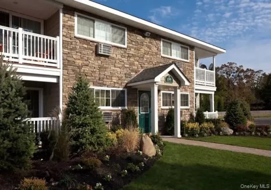 227 Lakeland Avenue, Islip, NY, 1 Bedroom Bedrooms, 4 Rooms Rooms,1 BathroomBathrooms,Residential Lease,For Rent,Lakeland,0,1044283 227 Lakeland Avenue, Islip, NY, 1 Bedroom Bedrooms, 4 Rooms Rooms,1 BathroomBathrooms,Residential Lease,For Rent,Lakeland,0,1044283