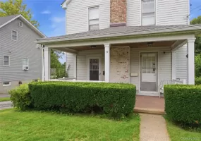 19 Sunset Avenue, Glen Cove, NY, 1 Bedroom Bedrooms, 3 Rooms Rooms,1 BathroomBathrooms,Residential Lease,For Rent,Sunset,0,1043796 19 Sunset Avenue, Glen Cove, NY, 1 Bedroom Bedrooms, 3 Rooms Rooms,1 BathroomBathrooms,Residential Lease,For Rent,Sunset,0,1043796