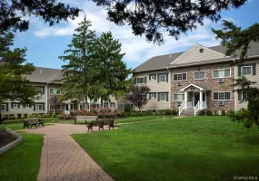 554 New Highway, Smithtown, NY, 2 Bedrooms Bedrooms, 5 Rooms Rooms,1 BathroomBathrooms,Residential Lease,For Rent,New,0,1044384 554 New Highway, Smithtown, NY, 2 Bedrooms Bedrooms, 5 Rooms Rooms,1 BathroomBathrooms,Residential Lease,For Rent,New,0,1044384