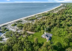 3651 Soundview Avenue, Southold, NY, 3 Bedrooms Bedrooms, 6 Rooms Rooms,2 BathroomsBathrooms,Residential,For Rent,Soundview,0,1009245 3651 Soundview Avenue, Southold, NY, 3 Bedrooms Bedrooms, 6 Rooms Rooms,2 BathroomsBathrooms,Residential,For Rent,Soundview,0,1009245