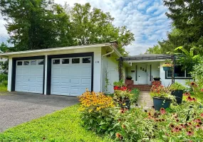 110 Montgomery Street, Rhinebeck, NY, 3 Bedrooms Bedrooms, 7 Rooms Rooms,1 BathroomBathrooms,Residential,For Rent,Montgomery,0,1025066 110 Montgomery Street, Rhinebeck, NY, 3 Bedrooms Bedrooms, 7 Rooms Rooms,1 BathroomBathrooms,Residential,For Rent,Montgomery,0,1025066