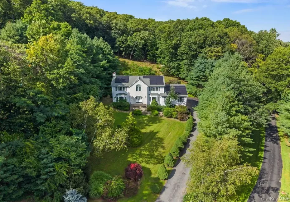 15 Parkside Court, Haverstraw, NY, 6 Bedrooms Bedrooms, 14 Rooms Rooms,3 BathroomsBathrooms,Residential,For Rent,Parkside,0,1043182 15 Parkside Court, Haverstraw, NY, 6 Bedrooms Bedrooms, 14 Rooms Rooms,3 BathroomsBathrooms,Residential,For Rent,Parkside,0,1043182