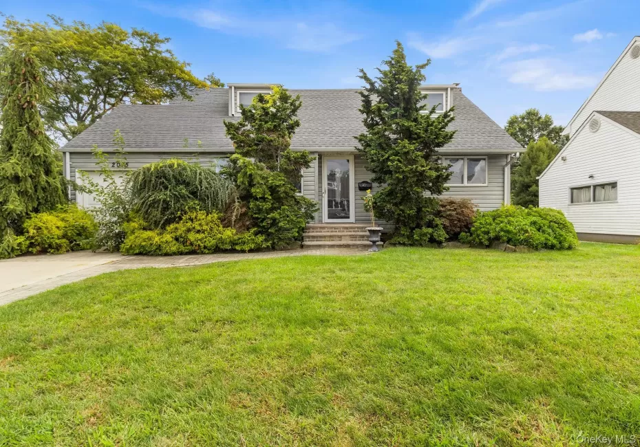 2075 Alan Drive, Hempstead, NY, 3 Bedrooms Bedrooms, 7 Rooms Rooms,2 BathroomsBathrooms,Residential,For Rent,Alan,0,1042712 2075 Alan Drive, Hempstead, NY, 3 Bedrooms Bedrooms, 7 Rooms Rooms,2 BathroomsBathrooms,Residential,For Rent,Alan,0,1042712