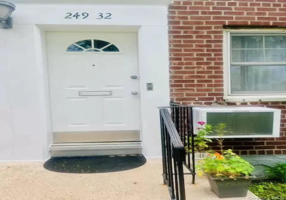 249-32 63rd Avenue, New York, NY, 1 Bedroom Bedrooms, 4 Rooms Rooms,1 BathroomBathrooms,Residential,For Rent,63rd,0,1044315 249-32 63rd Avenue, New York, NY, 1 Bedroom Bedrooms, 4 Rooms Rooms,1 BathroomBathrooms,Residential,For Rent,63rd,0,1044315