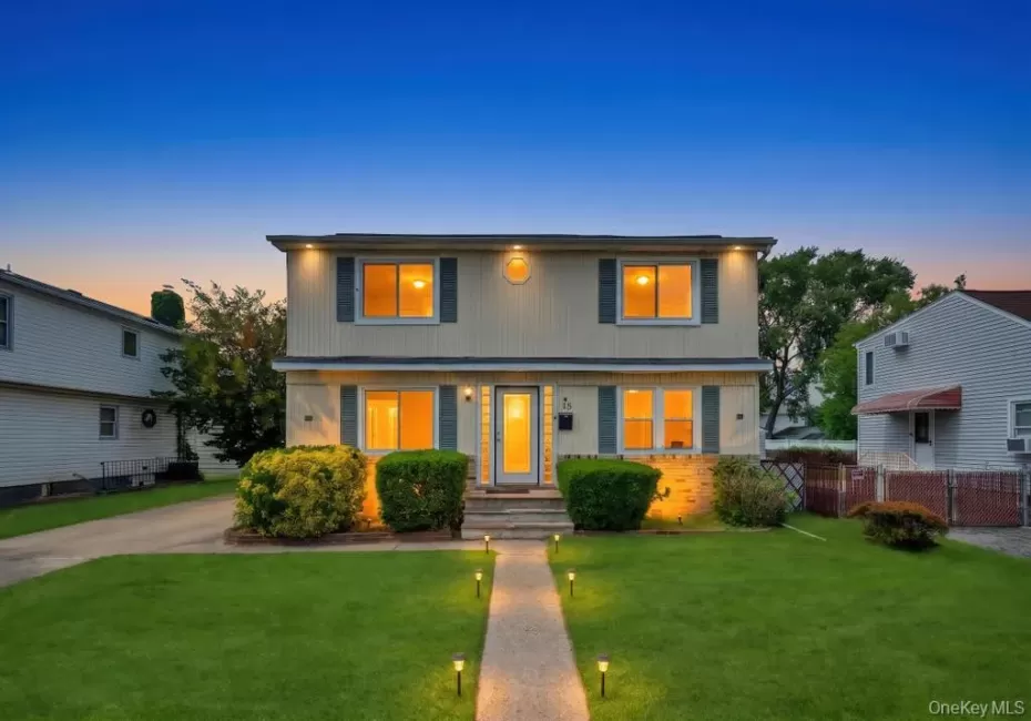 15 Farm Lane, Oyster Bay, NY, 4 Bedrooms Bedrooms, 7 Rooms Rooms,3 BathroomsBathrooms,Residential,For Rent,Farm,0,1043474 15 Farm Lane, Oyster Bay, NY, 4 Bedrooms Bedrooms, 7 Rooms Rooms,3 BathroomsBathrooms,Residential,For Rent,Farm,0,1043474