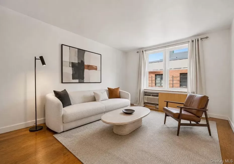 50-22 40th Street, New York, NY, 1 Bedroom Bedrooms, 3 Rooms Rooms,1 BathroomBathrooms,Residential,For Rent,40th,0,1044233 50-22 40th Street, New York, NY, 1 Bedroom Bedrooms, 3 Rooms Rooms,1 BathroomBathrooms,Residential,For Rent,40th,0,1044233