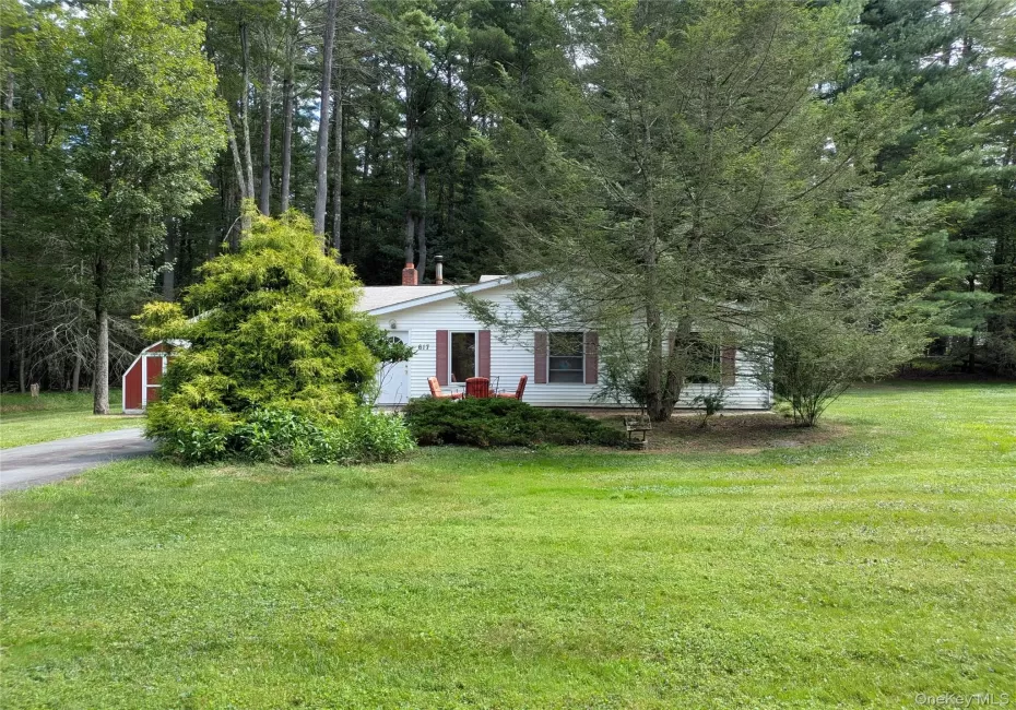 617 Katrina Falls Road, Thompson, NY, 2 Bedrooms Bedrooms, 5 Rooms Rooms,1 BathroomBathrooms,Residential Lease,For Rent,Katrina Falls,0,1044239 617 Katrina Falls Road, Thompson, NY, 2 Bedrooms Bedrooms, 5 Rooms Rooms,1 BathroomBathrooms,Residential Lease,For Rent,Katrina Falls,0,1044239