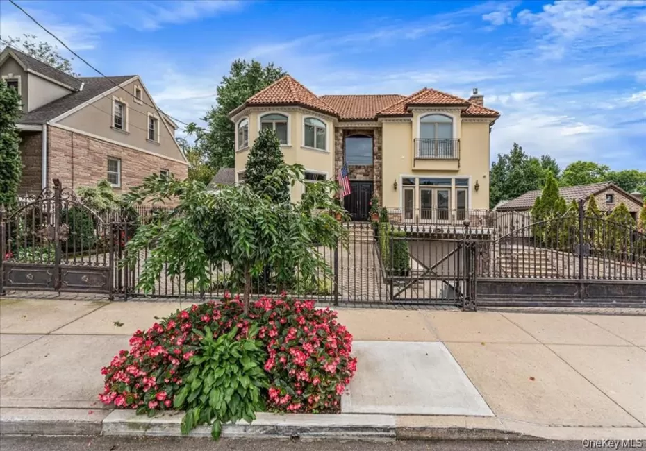 318 147th Place, New York, NY, 5 Bedrooms Bedrooms, 10 Rooms Rooms,4 BathroomsBathrooms,Residential,For Rent,147th,0,1044314 318 147th Place, New York, NY, 5 Bedrooms Bedrooms, 10 Rooms Rooms,4 BathroomsBathrooms,Residential,For Rent,147th,0,1044314