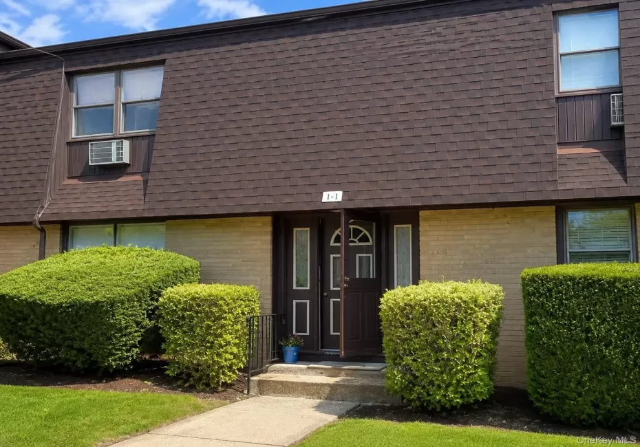 1-1 Germonds, Clarkstown, NY, 1 Bedroom Bedrooms, 3 Rooms Rooms,1 BathroomBathrooms,Residential Lease,For Rent,Germonds,0,1044379 1-1 Germonds, Clarkstown, NY, 1 Bedroom Bedrooms, 3 Rooms Rooms,1 BathroomBathrooms,Residential Lease,For Rent,Germonds,0,1044379