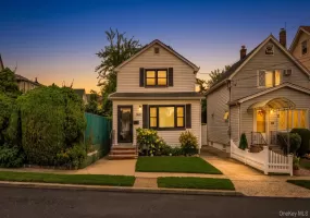 1442 Woolworth Street, Hempstead, NY, 2 Bedrooms Bedrooms, 5 Rooms Rooms,2 BathroomsBathrooms,Residential,For Rent,Woolworth,0,1044392 1442 Woolworth Street, Hempstead, NY, 2 Bedrooms Bedrooms, 5 Rooms Rooms,2 BathroomsBathrooms,Residential,For Rent,Woolworth,0,1044392