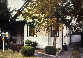 735 Wesley Street, Hempstead, NY, 3 Bedrooms Bedrooms, 7 Rooms Rooms,3 BathroomsBathrooms,Residential Lease,For Rent,Wesley,0,1044476 735 Wesley Street, Hempstead, NY, 3 Bedrooms Bedrooms, 7 Rooms Rooms,3 BathroomsBathrooms,Residential Lease,For Rent,Wesley,0,1044476