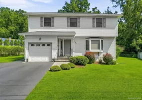 92 Edgewood Drive, Orangetown, NY, 4 Bedrooms Bedrooms, 9 Rooms Rooms,2 BathroomsBathrooms,Residential,For Rent,Edgewood,0,1041913 92 Edgewood Drive, Orangetown, NY, 4 Bedrooms Bedrooms, 9 Rooms Rooms,2 BathroomsBathrooms,Residential,For Rent,Edgewood,0,1041913