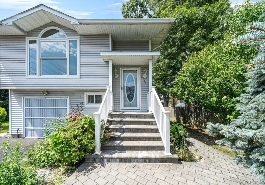 2794 Ocean Avenue, Brookhaven, NY, 3 Bedrooms Bedrooms, 5 Rooms Rooms,1 BathroomBathrooms,Residential Lease,For Rent,Ocean,0,1043088 2794 Ocean Avenue, Brookhaven, NY, 3 Bedrooms Bedrooms, 5 Rooms Rooms,1 BathroomBathrooms,Residential Lease,For Rent,Ocean,0,1043088