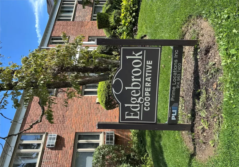 40 Lawrence Drive, Greenburgh, NY, 2 Bedrooms Bedrooms, 5 Rooms Rooms,1 BathroomBathrooms,Residential,For Rent,Lawrence,0,1043560 40 Lawrence Drive, Greenburgh, NY, 2 Bedrooms Bedrooms, 5 Rooms Rooms,1 BathroomBathrooms,Residential,For Rent,Lawrence,0,1043560