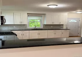 16 Park Avenue, White Plains, NY, 3 Bedrooms Bedrooms, 8 Rooms Rooms,2 BathroomsBathrooms,Residential Lease,For Rent,Park,0,1044088 16 Park Avenue, White Plains, NY, 3 Bedrooms Bedrooms, 8 Rooms Rooms,2 BathroomsBathrooms,Residential Lease,For Rent,Park,0,1044088