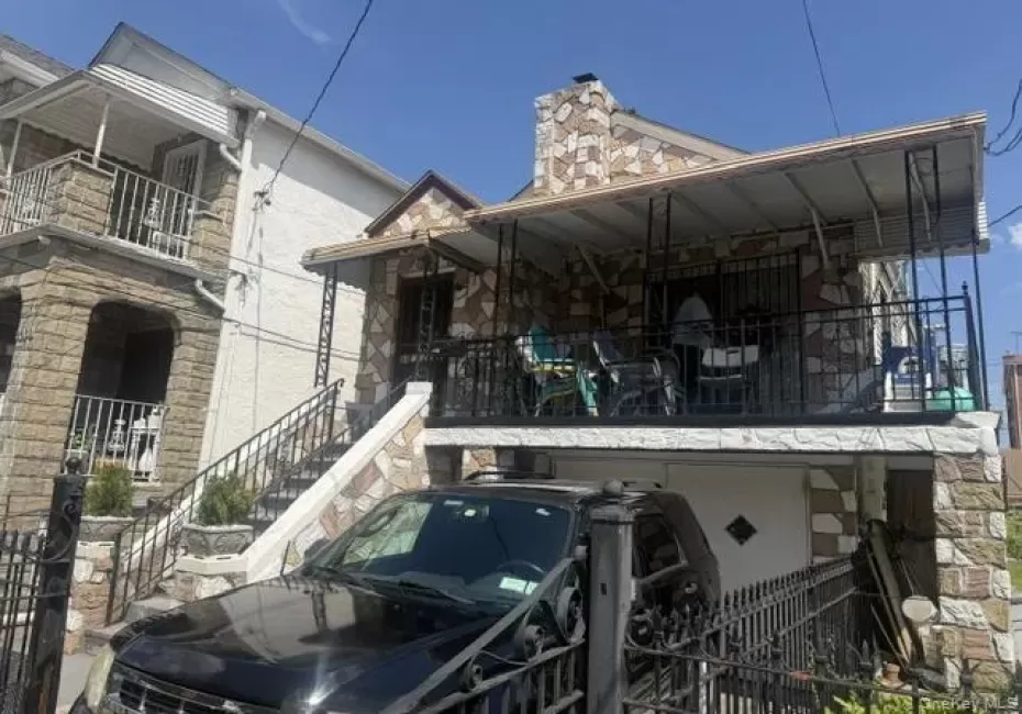 4428 Wilder Avenue, New York, NY, 4 Bedrooms Bedrooms, 8 Rooms Rooms,2 BathroomsBathrooms,Residential,For Rent,Wilder,0,1044581 4428 Wilder Avenue, New York, NY, 4 Bedrooms Bedrooms, 8 Rooms Rooms,2 BathroomsBathrooms,Residential,For Rent,Wilder,0,1044581