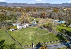 99 Dusinberre Road, Gardiner, NY, 3 Bedrooms Bedrooms, 10 Rooms Rooms,3 BathroomsBathrooms,Residential,For Rent,Dusinberre,0,1040359 99 Dusinberre Road, Gardiner, NY, 3 Bedrooms Bedrooms, 10 Rooms Rooms,3 BathroomsBathrooms,Residential,For Rent,Dusinberre,0,1040359